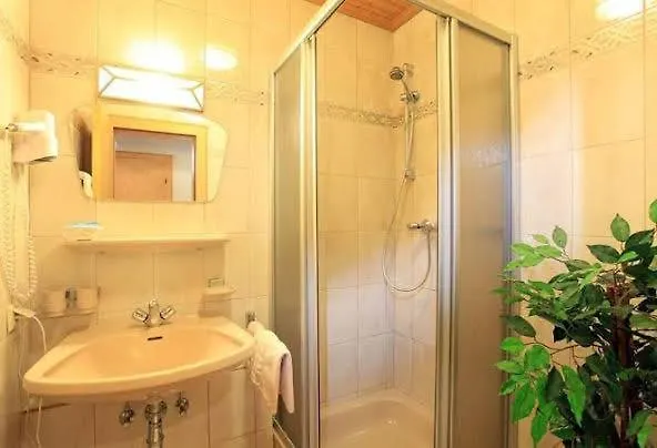 Zum Lendwirt 3* 韦斯滕多夫