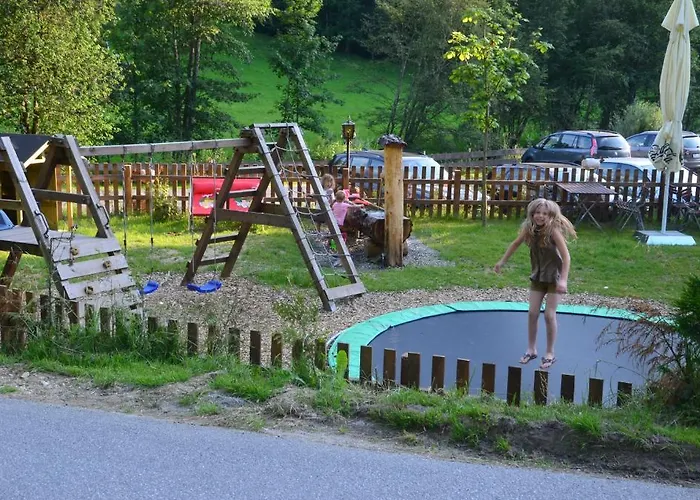 招待所 Zum Lendwirt