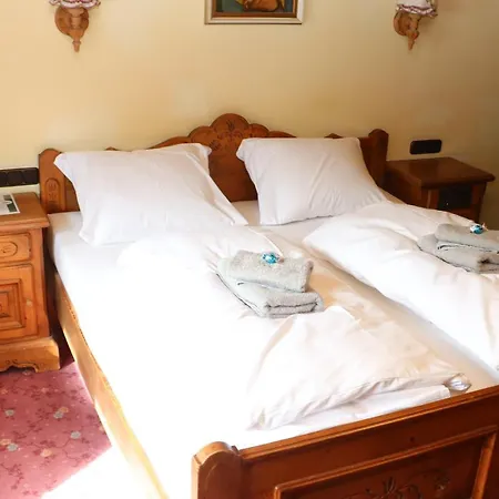 Zum Lendwirt Πανσιόν Βέστεντορφ